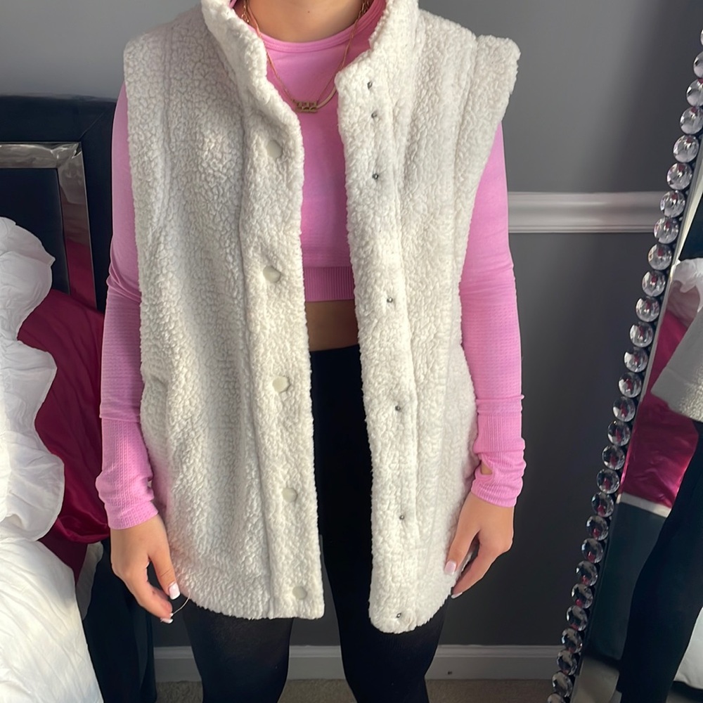 aerie white vest